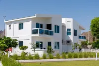 Holiday Beach Resort Hotels near Dibba Rock