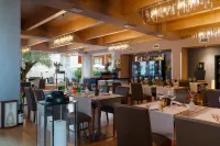 Admiral Park Hotel Hotels in Tole