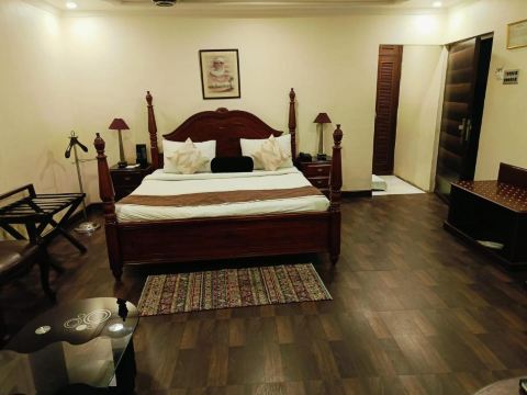 Hotel Baidyanath