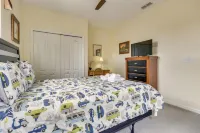 Lanai & Pool: Spacious Villa Near Disney! - Kylpylä