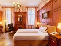 Hip Hotel Các khách sạn gần Khu chợ Kornmarkt