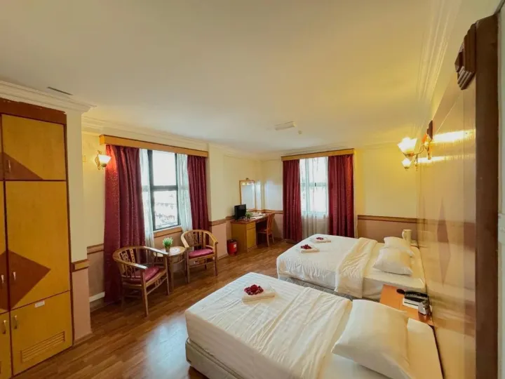Flora Place Hotel