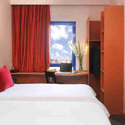 Hotel Ibis Châtellerault Rooms