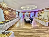 Dwór Górny Hotels in Srebrna Góra