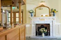 Waveney House Hotel - parking