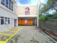 Dzawani Syariah Rajawali Near Pakuwon Mall RedPartner