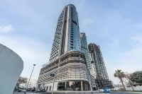 Samaya Holiday Homes - Cloud Stylish Suites with Balcony Hotels in Dubai Production City
