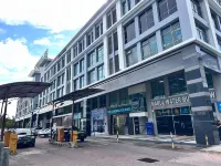 Mizu Homestay at KK Times Square by R2 - Homestays