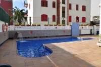 Aparthotel Safari - Pools
