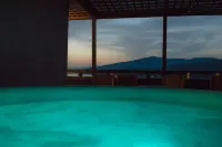 Kallisti Hotel - Hot Tub