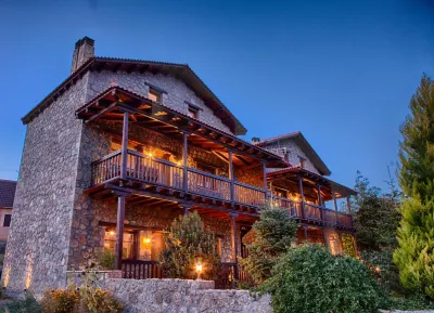 Pera Alonia Guest House Hotels near Church of the Holy Trinity