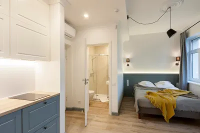 9010 Apartments Hotels in 