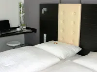 Hotel Zur Promenade Hotels in Donauworth