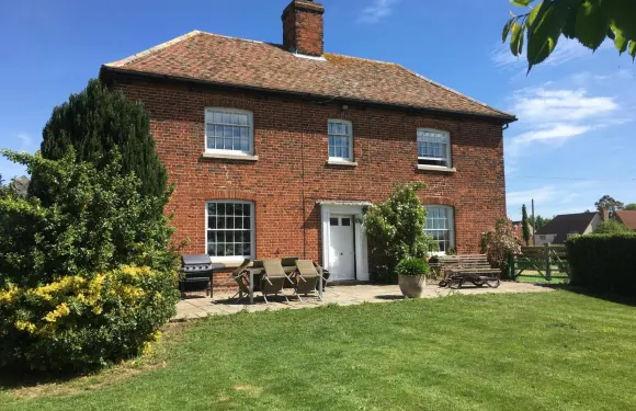 利普頓斯塔布爾金絲酒店