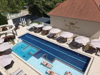 Hotel Aurum - Pools