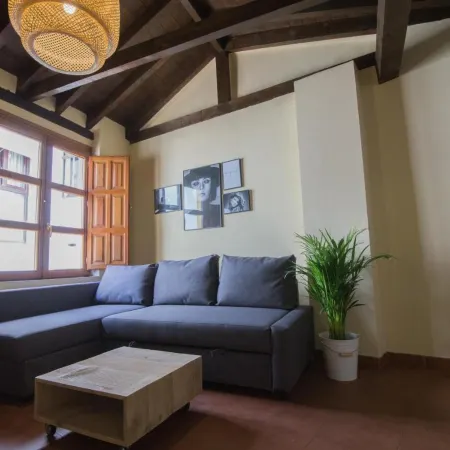 Apartamentos Nahira Suites 3000