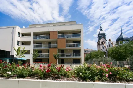 Zenao Appart'hôtels Mulhouse Отели рядом с достопримечательностью «Cité de l'Automobile»