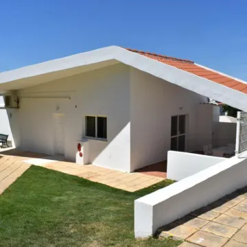 Pateo Village โรงแรมใกล้หอนาฬิกาเมือง Albufeira