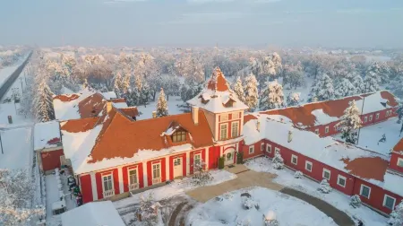 Kastel Ecka Отели в г. Ечка