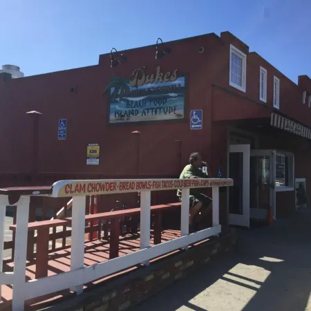 The Shores Inn