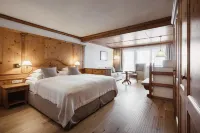 Kolfuschgerhof Mountain Resort Hotels in Corvara in Badia