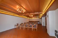 Hotel Trento Hotels in Pera