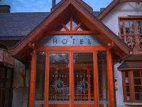 Hotel Inti Kuyen Plaza فنادق في بوكون