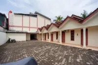 RedDoorz Near Universitas Muhammadiyah Pringsewu Hotels in Pringsewu
