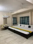 Hotel Meghmalhar Lodging 제주리 호텔