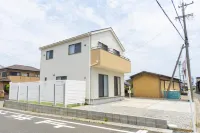 Miraie Suzuka Shimomida