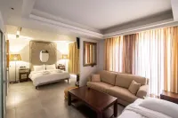 Comfy Boutique Hotel