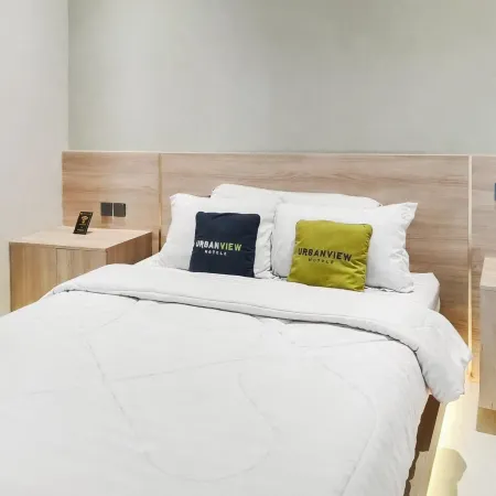 Urbanview Hotel Tentrem 2 near Alun-Alun Blora