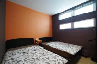 UmiOto Miyakojima Guest House with Night Pool - Balkoner