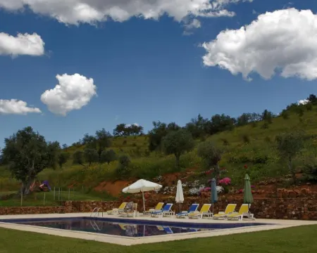 Quinta do Chocalhinho Agroturismo & Spa Hotels in Odemira