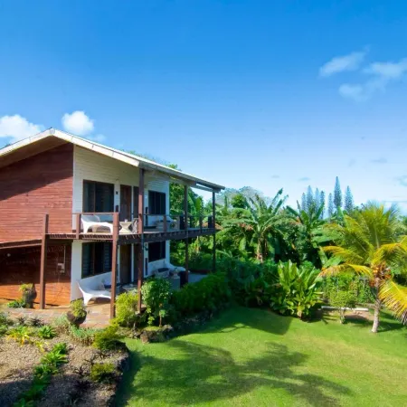 Deco Stop Lodge