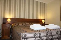 Shades of Arrowtown Hotels in Arrowtown