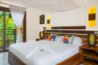Makao Beach Hotel - 2-Star