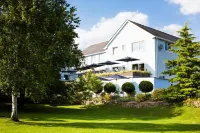 The Plough Inn Отели в г. Ллангатен