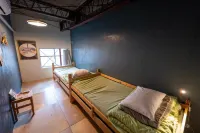 Kamp Houkan-Cho Backpacker's Inn & Lounge