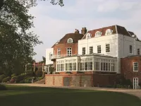 聖邁克爾莊園酒店 - 聖奧爾本斯 聖奧爾本斯市酒店