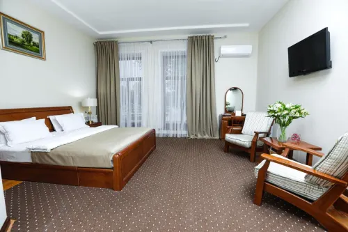 Khujand Grand Hotel - 4-Star