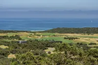 Cape Schanck Golf and Ocean Views Holiday Villa Hotel di Cape Schanck