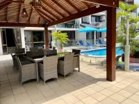 Burleigh Palms Holiday Apartments Hotel di Burleigh Heads