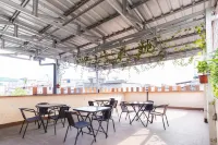 RedDoorz Hostel @ Capsule Inn Medan Hotels in Petisah Tengah