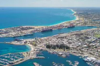 Fremantle Harbourside Luxury Apartments