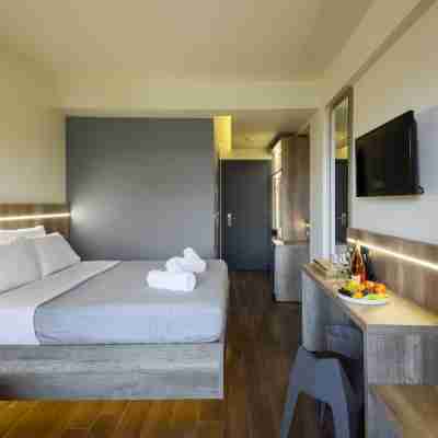 Hotel Yakinthos Rooms