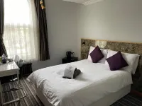 The Six Bells Hotel Hotels in Enfield