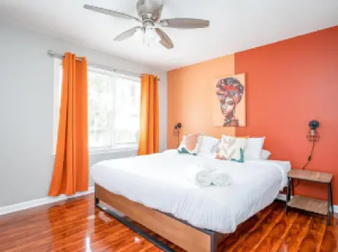 New Entire Place Cozy Quiet 2b2b Townhouse SP1265