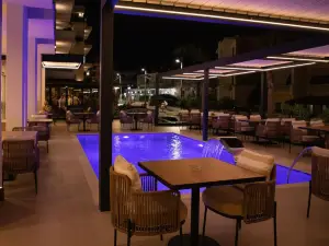 Colosseum Hotel