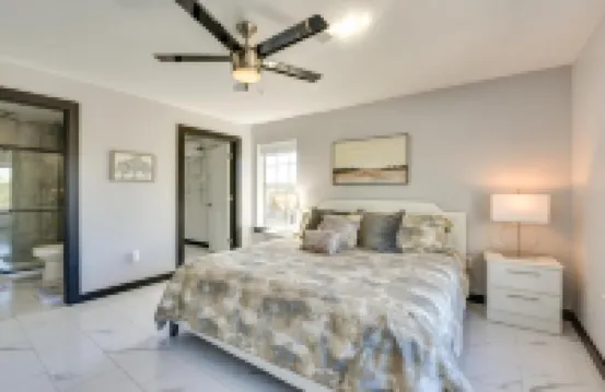 Winter Getaway Destin Condo by Golf and Dining